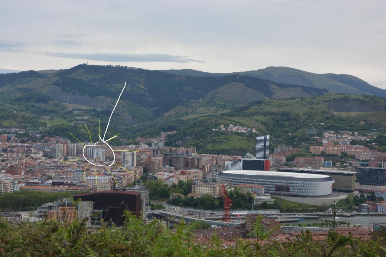 Superviews, Parking 24H Vigilado Incluido Y Netflix En Habitacion Independiente Con Bano Privado En Apartamento Particular, Francais&English Bilbao Exterior photo