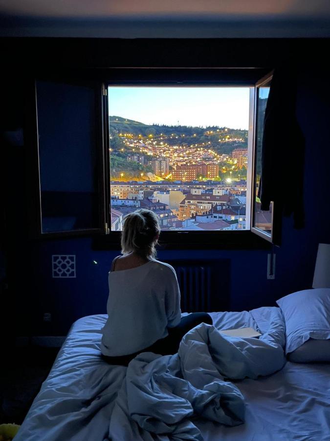 Superviews, Parking 24H Vigilado Incluido Y Netflix En Habitacion Independiente Con Bano Privado En Apartamento Particular, Francais&English Bilbao Exterior photo