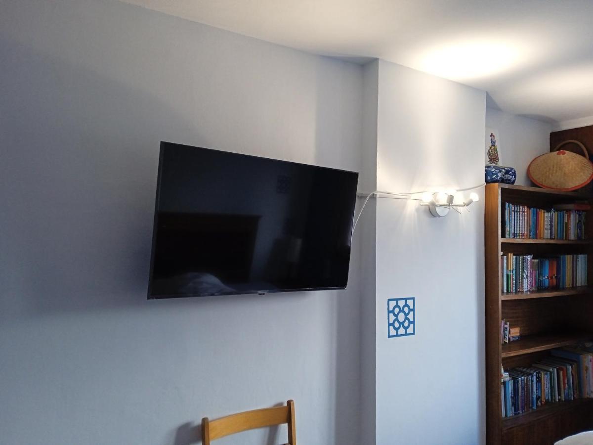 Superviews, Parking 24H Vigilado Incluido Y Netflix En Habitacion Independiente Con Bano Privado En Apartamento Particular, Francais&English Bilbao Exterior photo